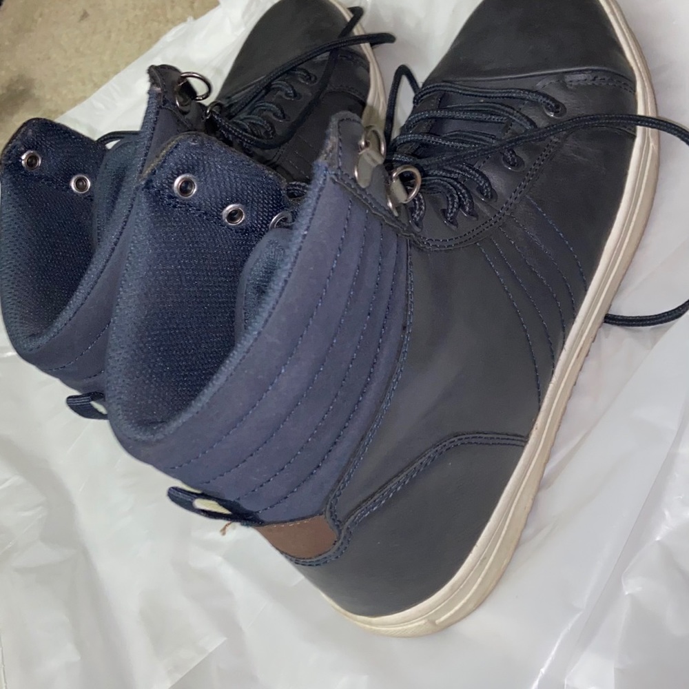 Winter sneakers